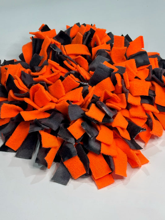 Black and Orange Snuffle Mat